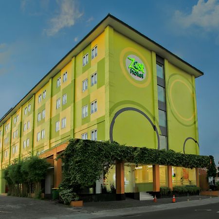 Zest Yogyakarta By Swiss-Belhotel International Exterior foto