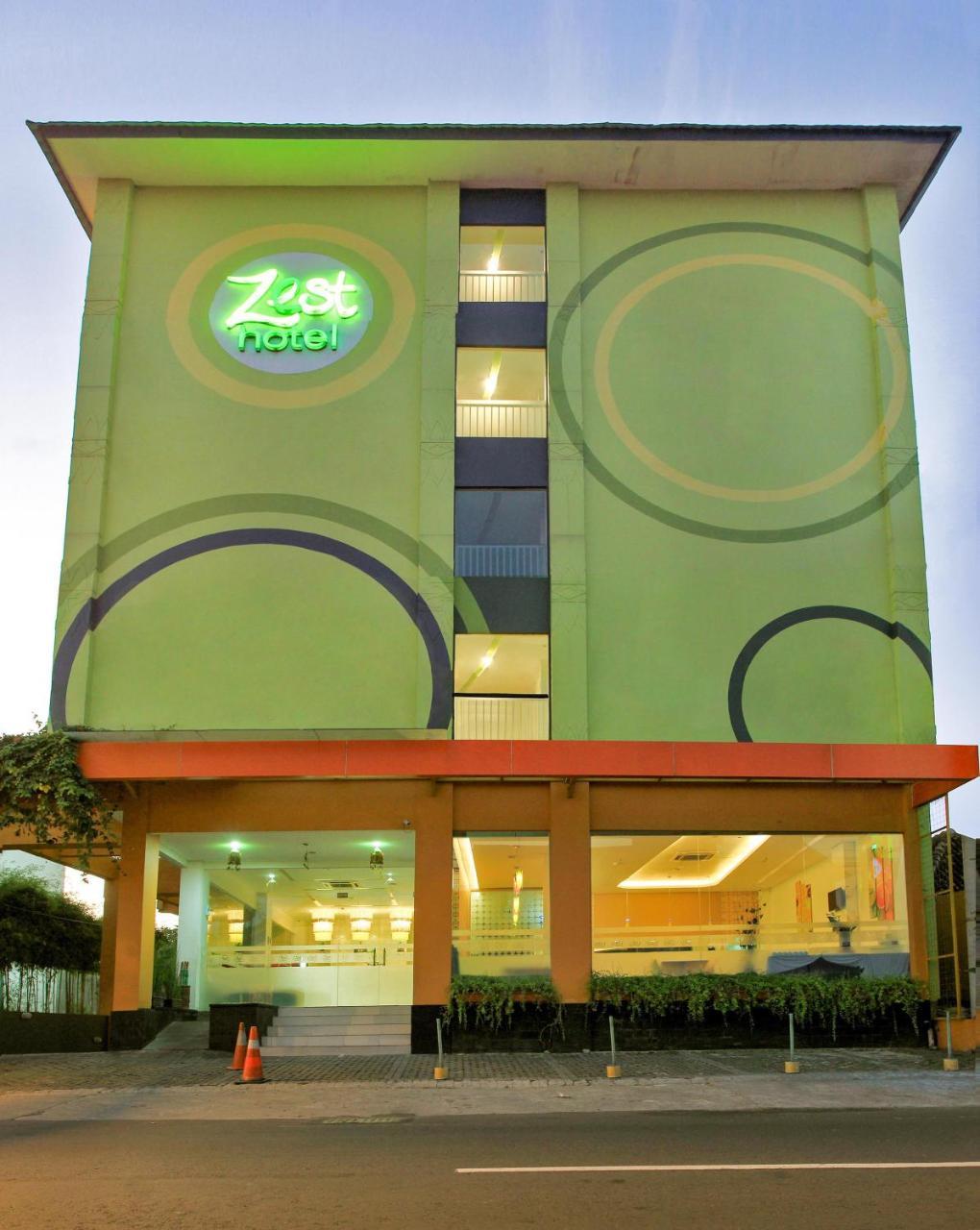 Zest Yogyakarta By Swiss-Belhotel International Exterior foto